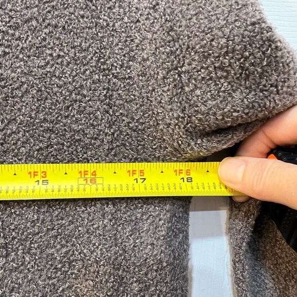 Barefoot Dreams Bamboo Chic Lite Knit Calypso Wrap S/M Taupe Cozy Grandma Cabin - Picture 5 of 9